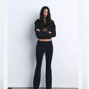 Zara Woman Cropped Black Zip-Up Hoodie, NWT, L